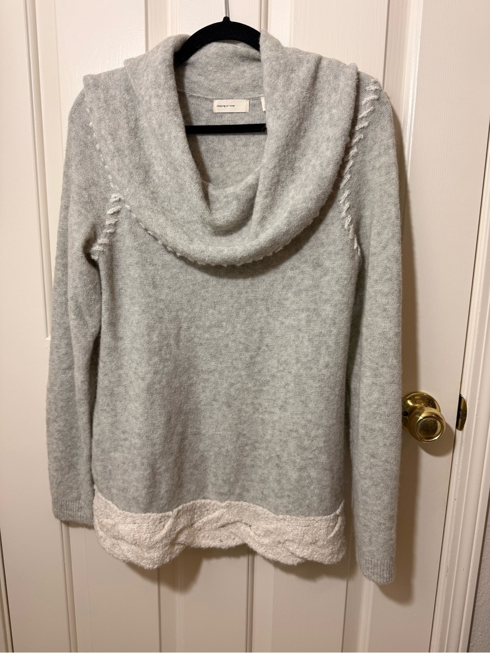 Cozy Light Gray Cowl Neck Sweater with Textured Hem